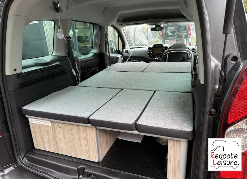 2018 Peugeot Partner Tepee Outdoor Micro Camper (32)