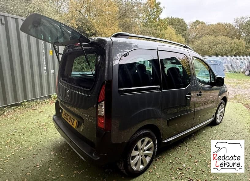 2018 Peugeot Partner Tepee Outdoor Micro Camper (8)