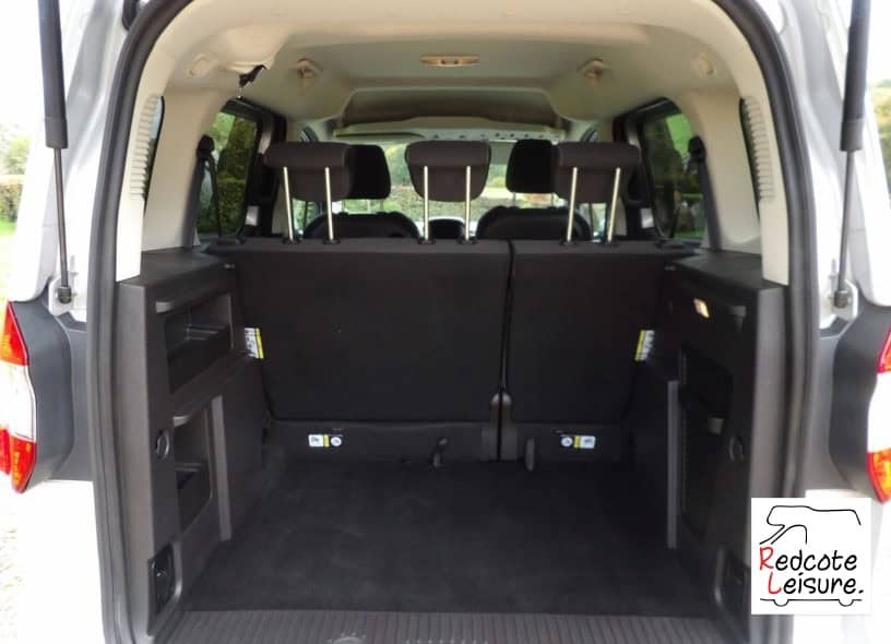 2019 Ford Tourneo Courier Titanium Micro Camper (11)