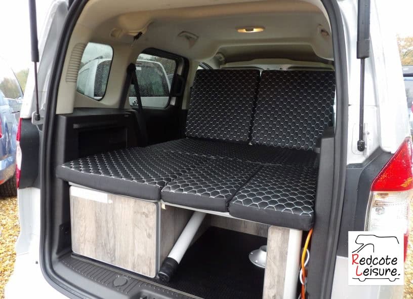 2019 Ford Tourneo Courier Titanium Micro Camper (32)