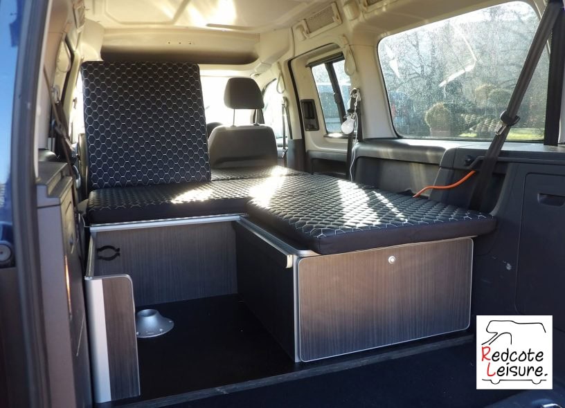 2014 Volkswagen Caddy Maxi Life Micro Camper (19)