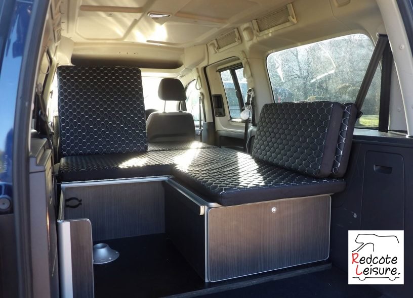 2014 Volkswagen Caddy Maxi Life Micro Camper (22)