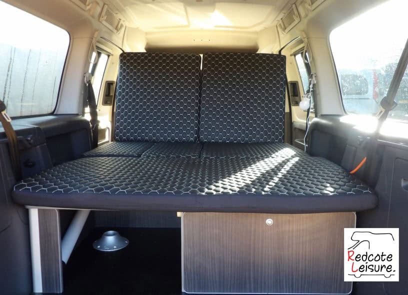 2014 Volkswagen Caddy Maxi Life Micro Camper (28)