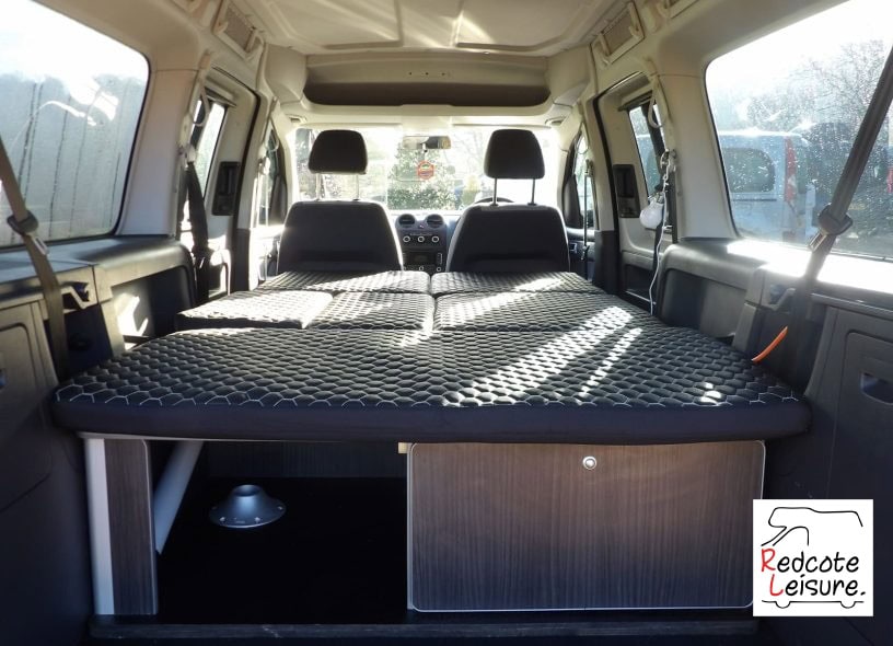 2014 Volkswagen Caddy Maxi Life Micro Camper (29)