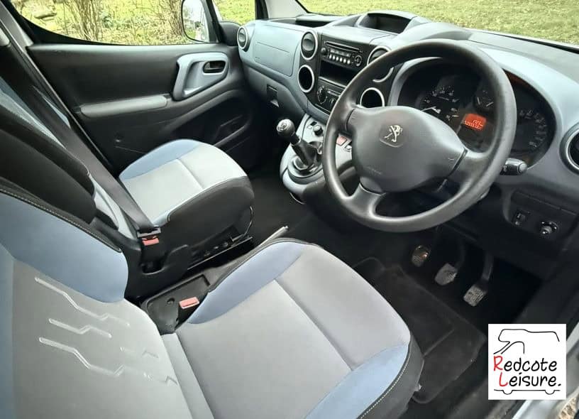 2012 Peugeot Partner Tepee S Micro Camper (13)