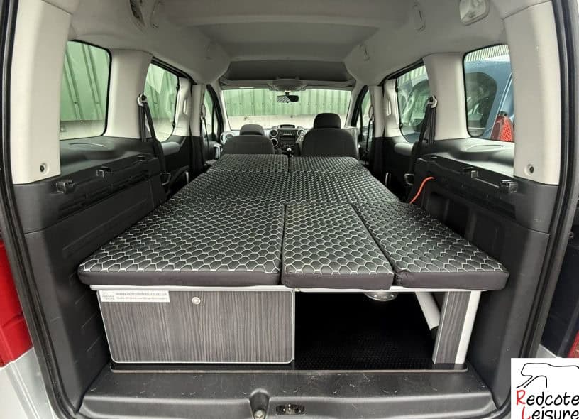 2012 Peugeot Partner Tepee S Micro Camper (21)