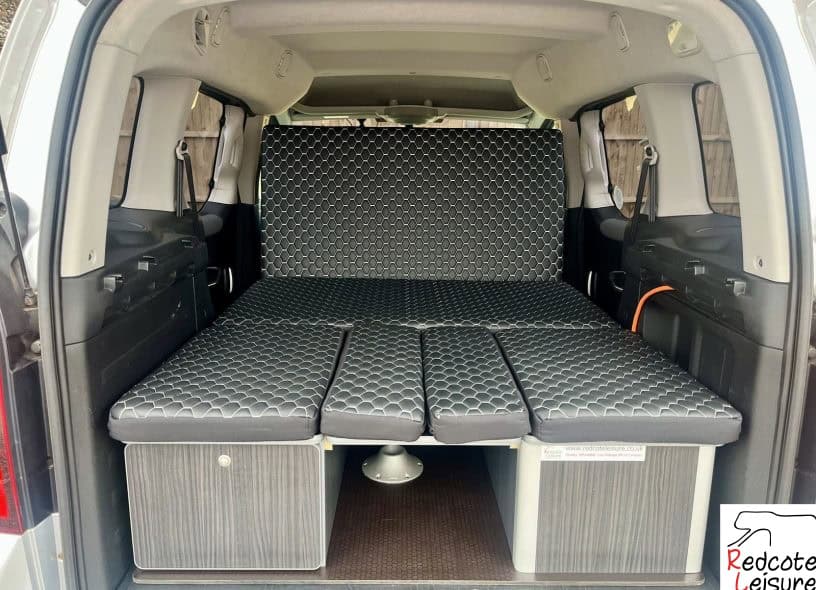 2014 Peugeot Partner Tepee S E-HDI Micro Camper (20)