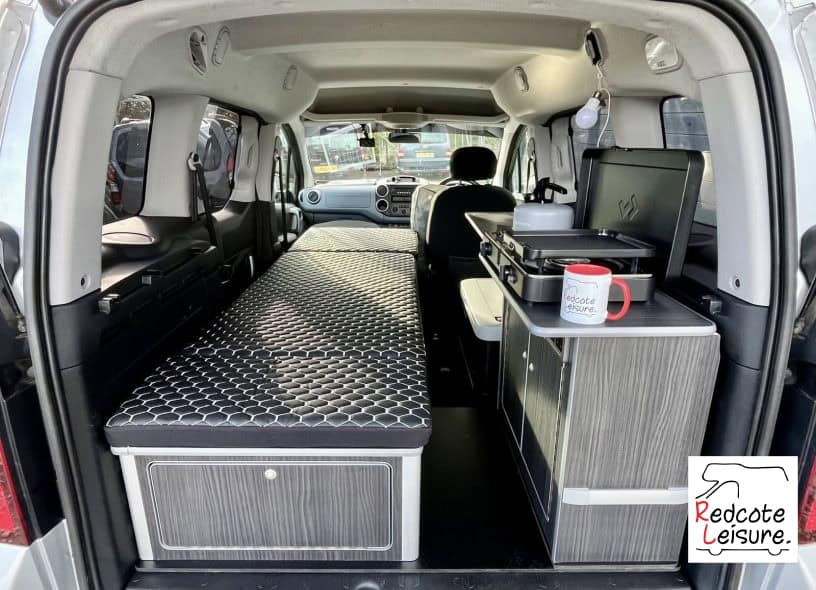 2014 Peugeot Partner Tepee S E-HDI Micro Camper (21)
