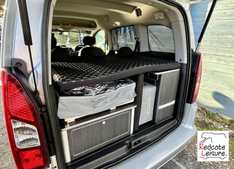 2014 Peugeot Partner Tepee S E-HDI Micro Camper (30)