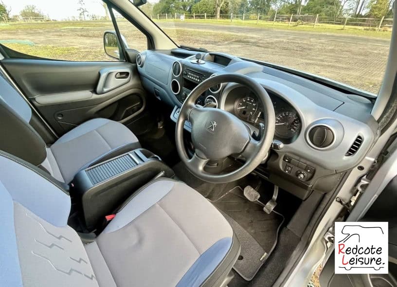 2014 Peugeot Partner Tepee S E-HDI Micro Camper (7)