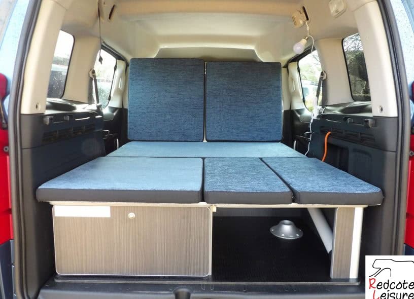 2010 Peugeot Partner Tepee S Micro Camper (27)