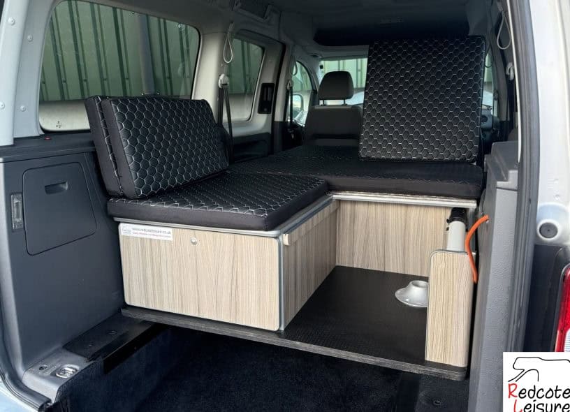 2011 Volkswagen Caddy Maxi Life Micro Camper WAV (21)