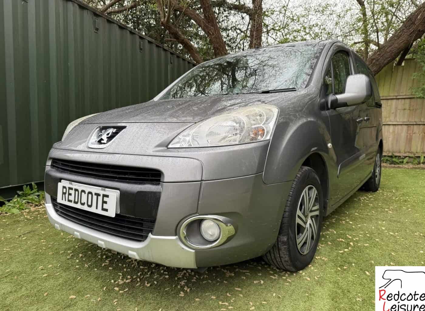 2012 Peugeot Partner Tepee S E-HDI Micro Camper (1)