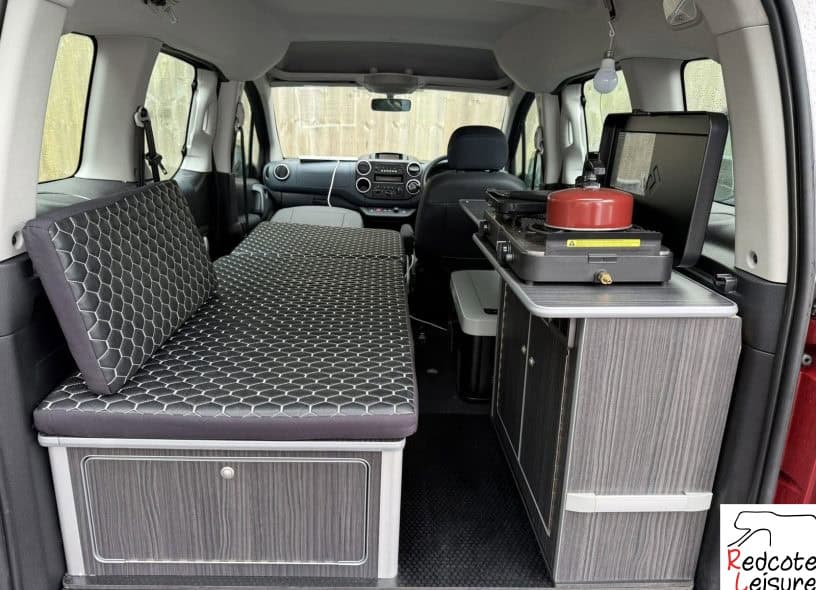 2012 Peugeot Partner Tepee S E-HDI Micro Camper (17)