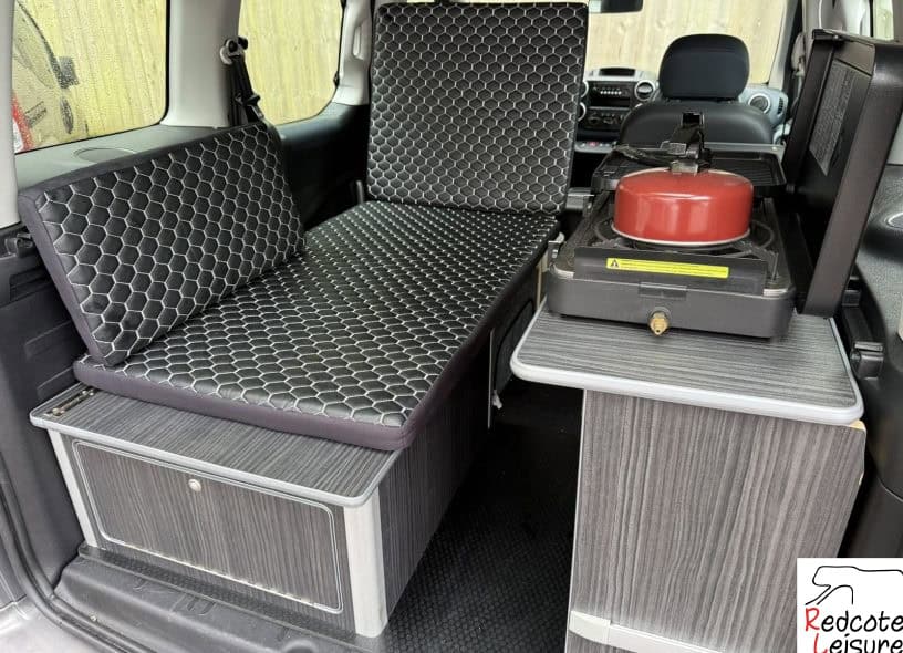 2012 Peugeot Partner Tepee S E-HDI Micro Camper (23)