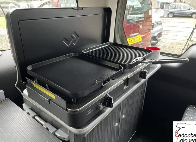 2012 Peugeot Partner Tepee S E-HDI Micro Camper (28)