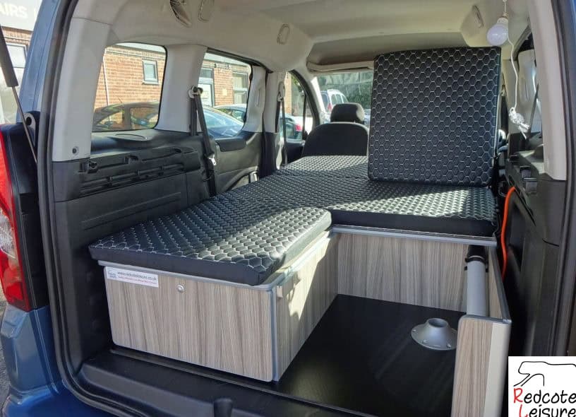 2016 Peugeot Partner Tepee Active Blue HDI Micro Camper (18)