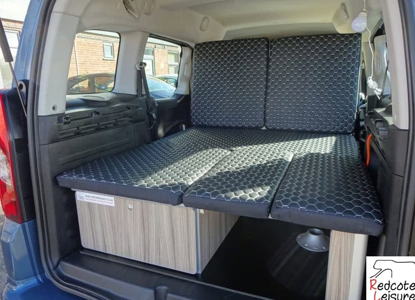 2016 Peugeot Partner Tepee Active Blue HDI Micro Camper (21)