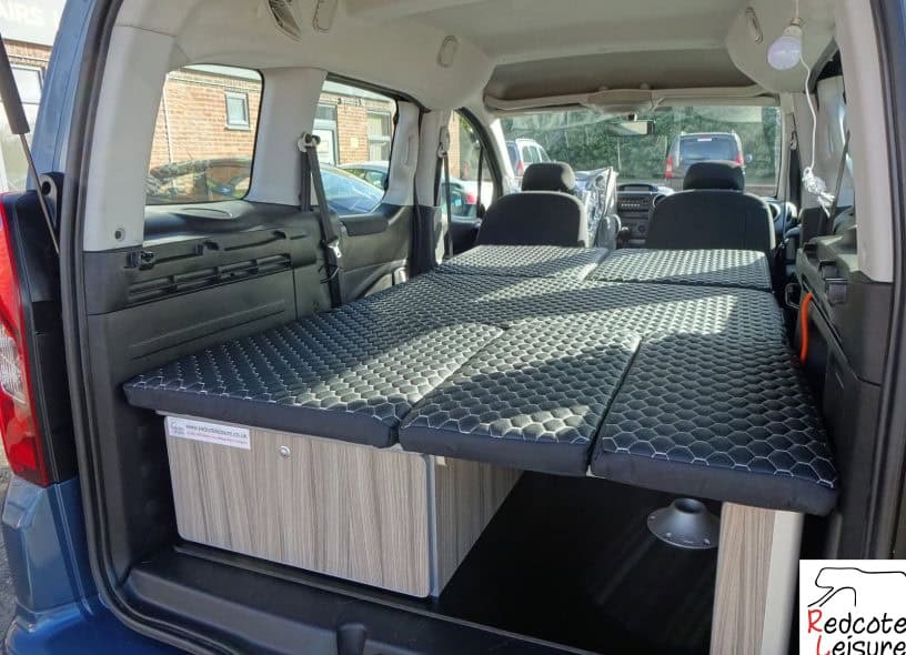 2016 Peugeot Partner Tepee Active Blue HDI Micro Camper (22)