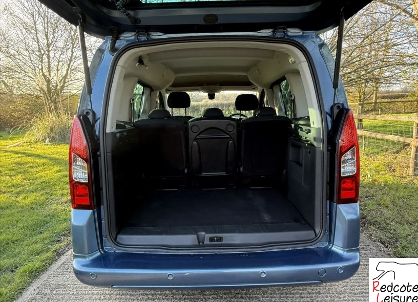 2016 Peugeot Partner Tepee Allure Blue HDI Micro Camper (10)