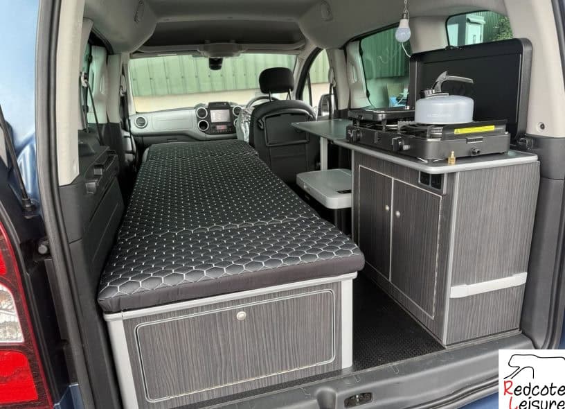 2016 Peugeot Partner Tepee Allure Blue HDI Micro Camper (17)