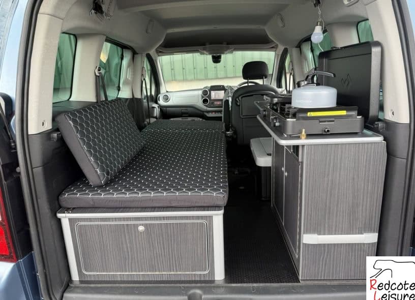 2016 Peugeot Partner Tepee Allure Blue HDI Micro Camper (25)