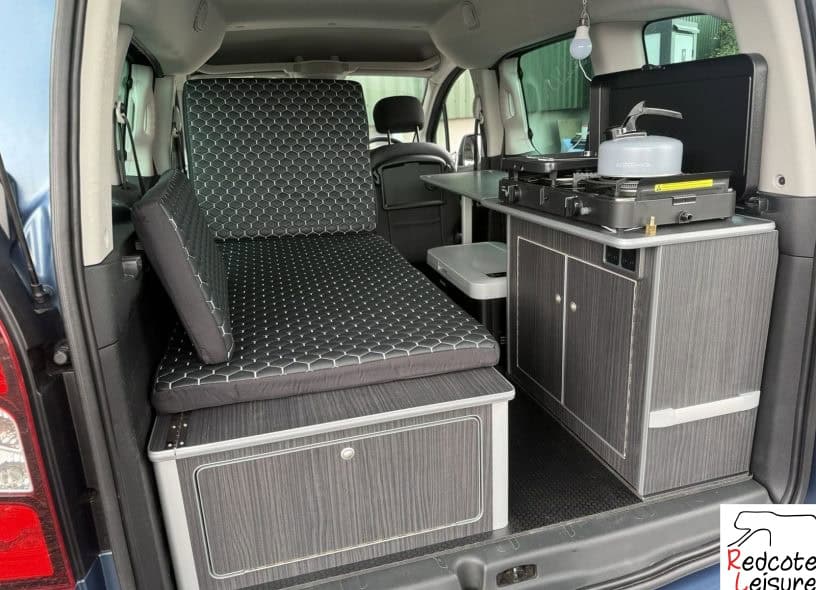 2016 Peugeot Partner Tepee Allure Blue HDI Micro Camper (28)