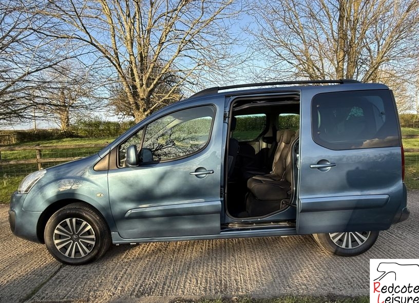 2016 Peugeot Partner Tepee Allure Blue HDI Micro Camper (7)