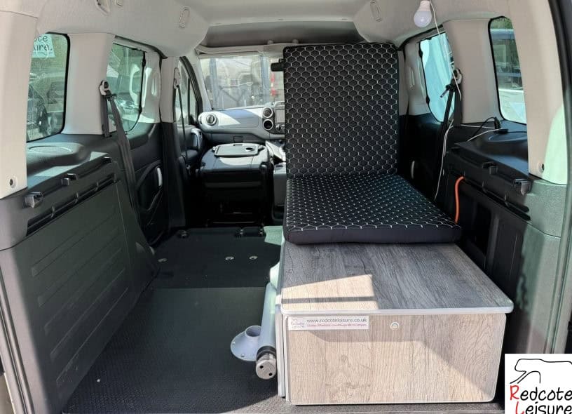 2015 Citroen Berlingo Multispace XTR Blue HDI Micro Camper (28)