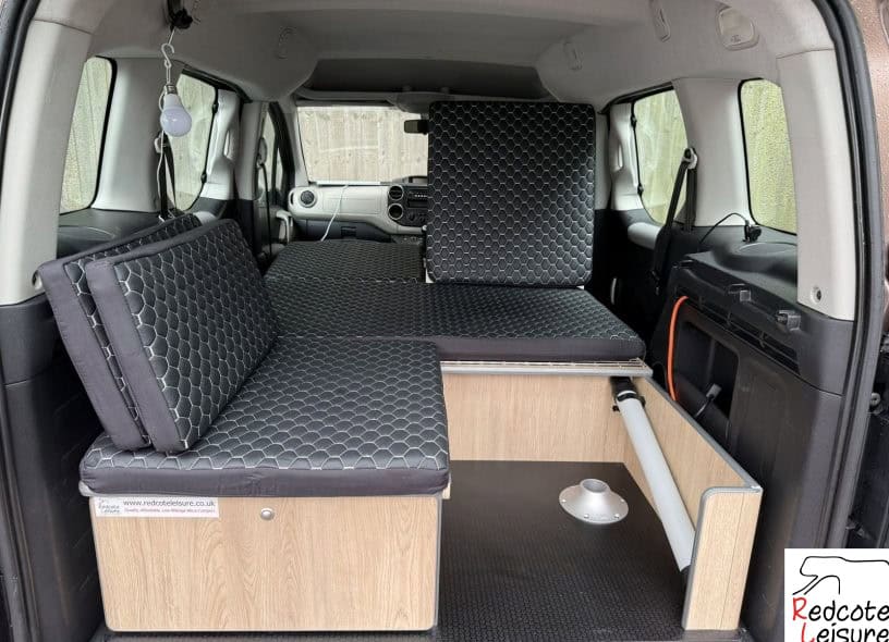 2012 Peugeot Partner Tepee Outdoor Micro Camper (21)