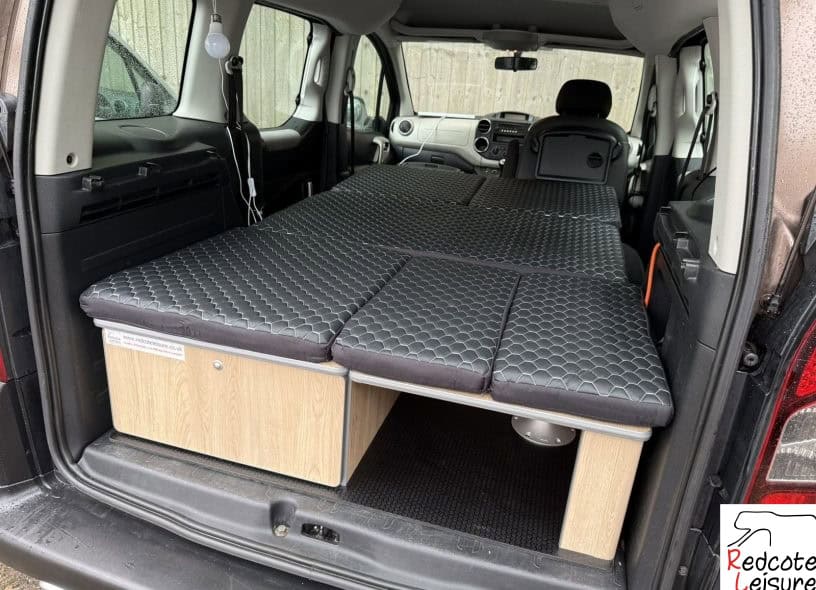 2012 Peugeot Partner Tepee Outdoor Micro Camper (28)