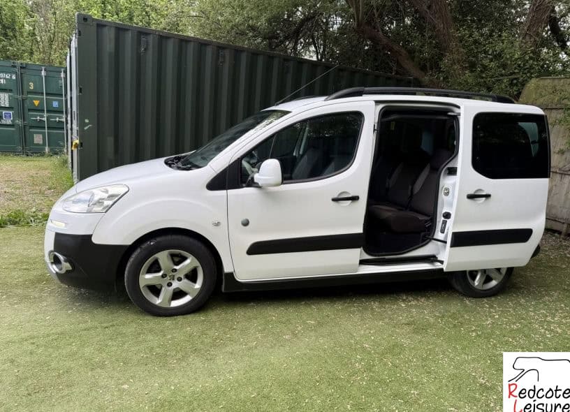 2014 Peugeot Partner Tepee Outdoor Micro Camper (10)