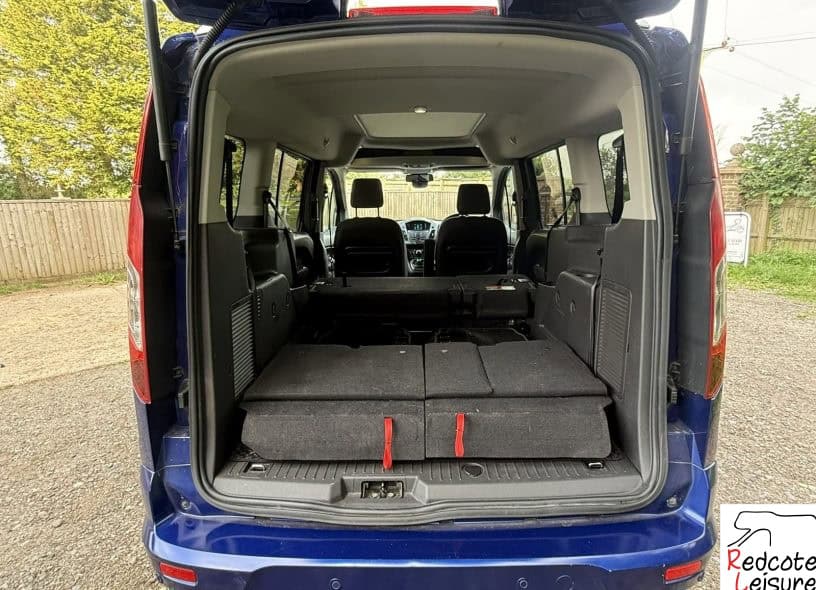 2017 Ford Grand Tourneo Connect Titanium Micro Camper (11)