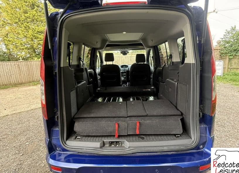 2017 Ford Grand Tourneo Connect Titanium Micro Camper (12)