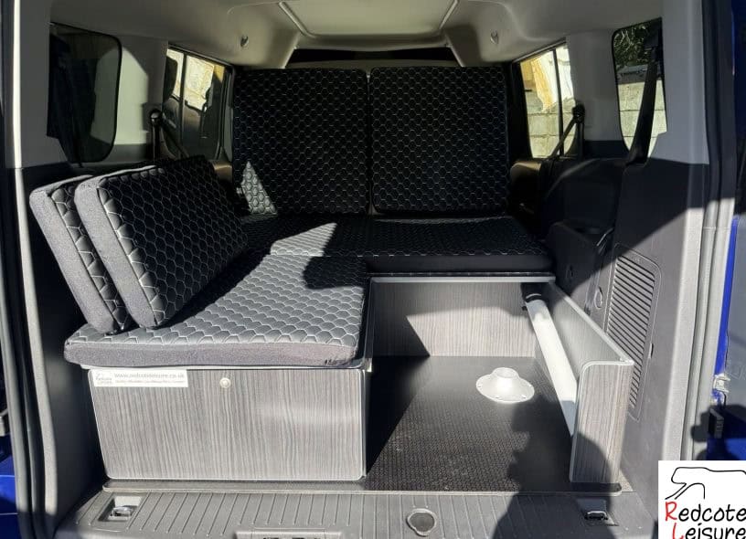 2017 Ford Grand Tourneo Connect Titanium Micro Camper (24)