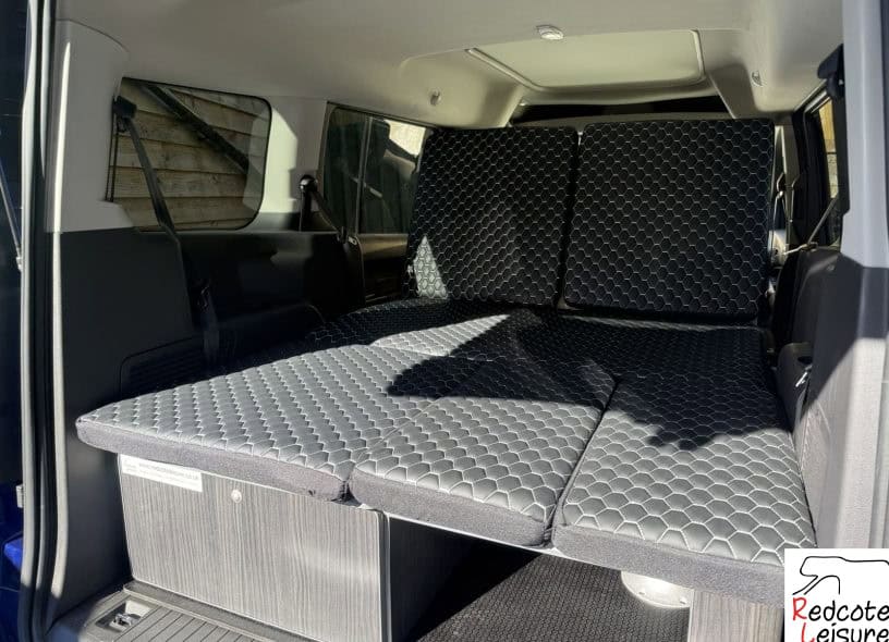 2017 Ford Grand Tourneo Connect Titanium Micro Camper (29)