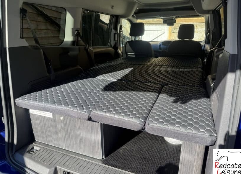 2017 Ford Grand Tourneo Connect Titanium Micro Camper (30)