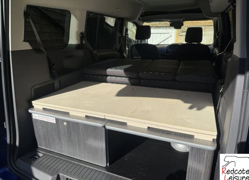 2017 Ford Grand Tourneo Connect Titanium Micro Camper (33)