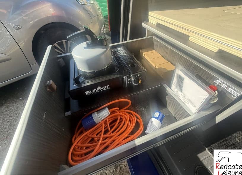 2017 Ford Grand Tourneo Connect Titanium Micro Camper (35)
