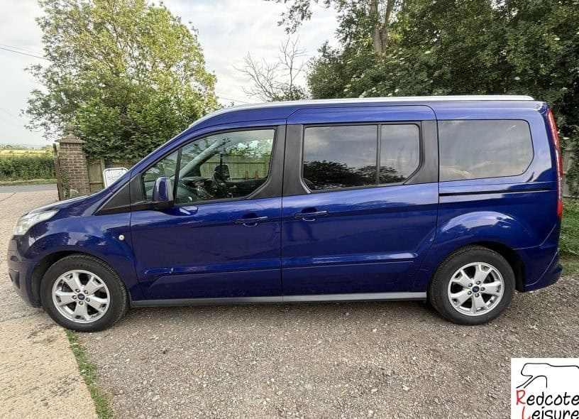 2017 Ford Grand Tourneo Connect Titanium Micro Camper (6)