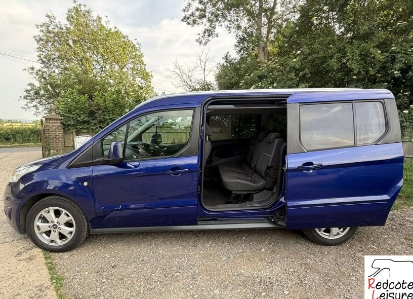2017 Ford Grand Tourneo Connect Titanium Micro Camper (7)