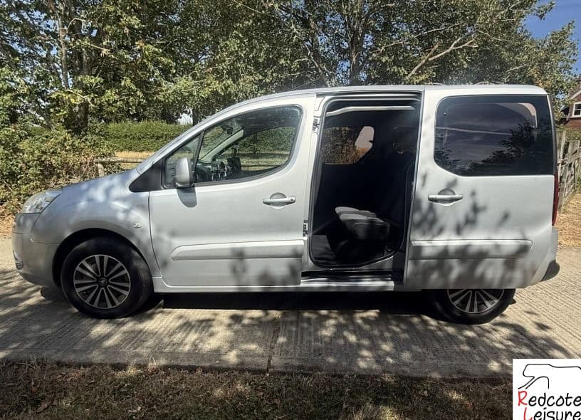 2013 Peugeot Partner Tepee S Micro Camper (11)