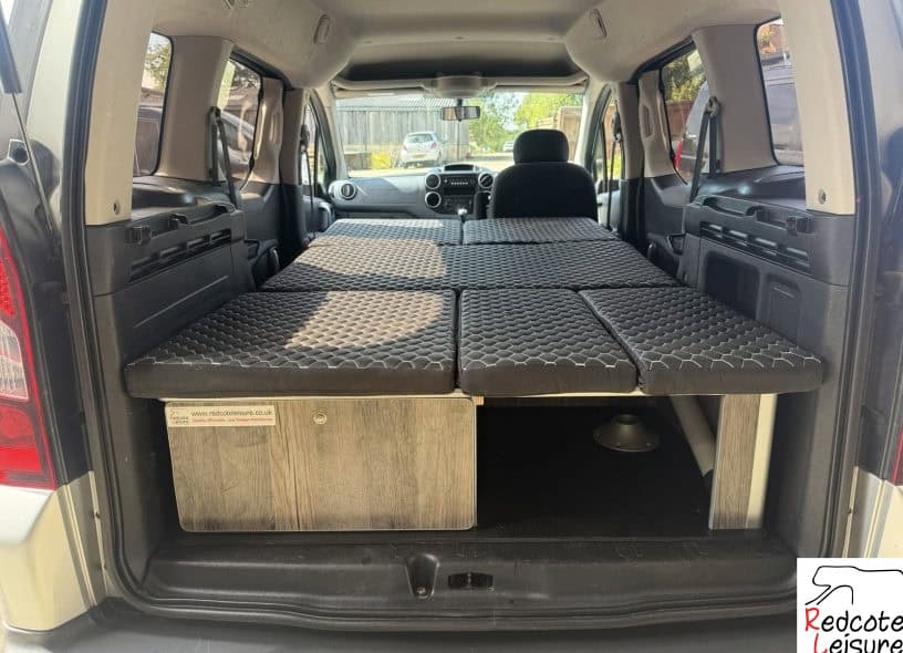 2013 Peugeot Partner Tepee S Micro Camper (19)
