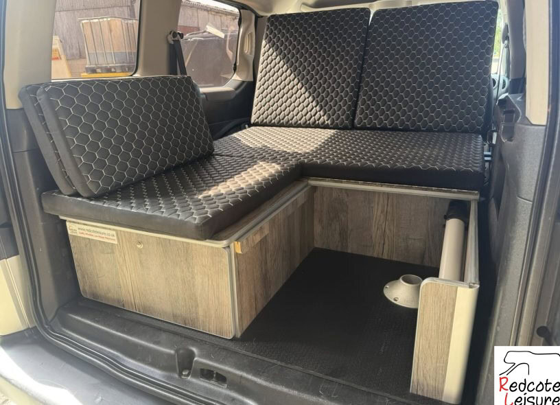 2013 Peugeot Partner Tepee S Micro Camper (22)