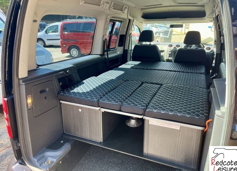 2014 Volkswagen Caddy Maxi Life Micro Camper WAV (24)