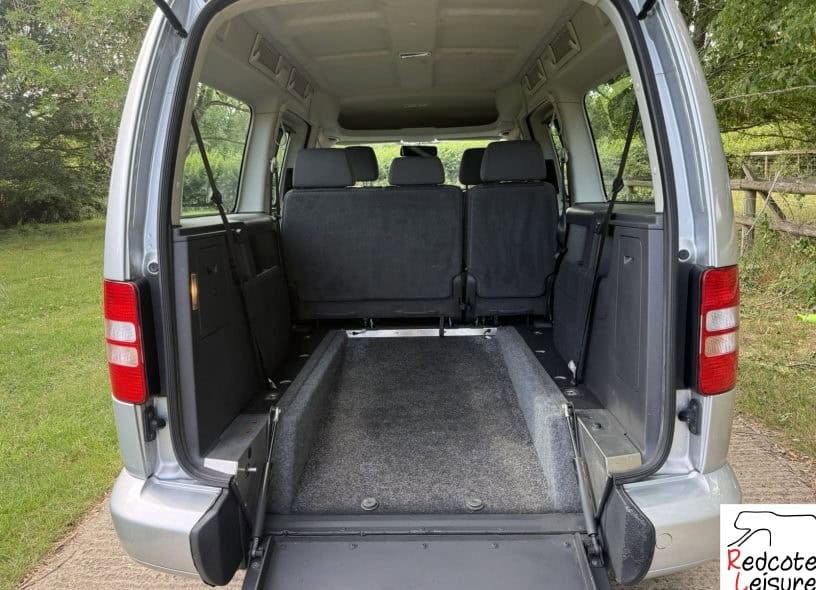 2015 Volkswagen Caddy Maxi Life Micro Camper WAV (9)