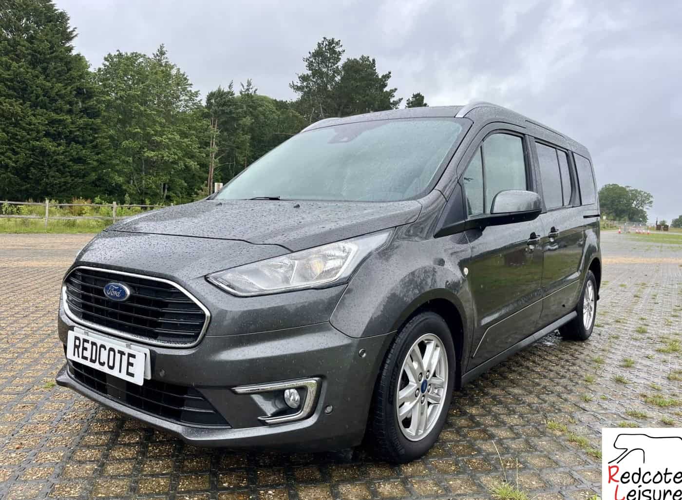 2018 Ford Grand Tourneo Connect Titanium Micro Camper (1)