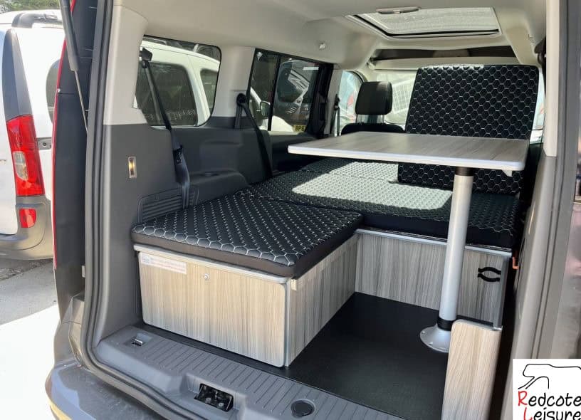 2018 Ford Grand Tourneo Connect Titanium Micro Camper (22)