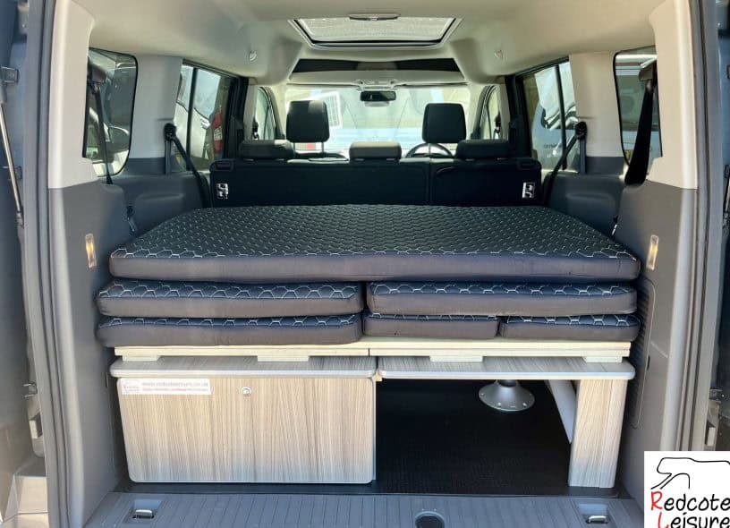 2018 Ford Grand Tourneo Connect Titanium Micro Camper (32)