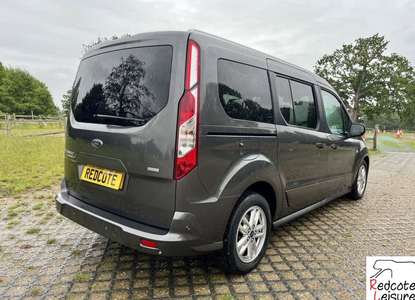 2018 Ford Grand Tourneo Connect Titanium Micro Camper (4)